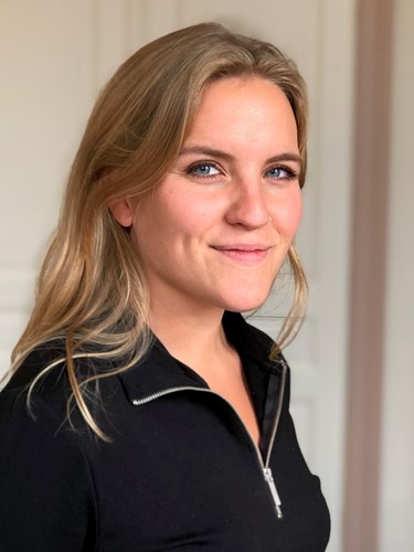 Julia Hanson