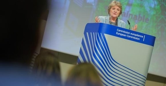 EU-kommissionens förslag för en modernernisering av de offentliga förvaltningarna och ökat grändöverskridande samarbete i Europa 